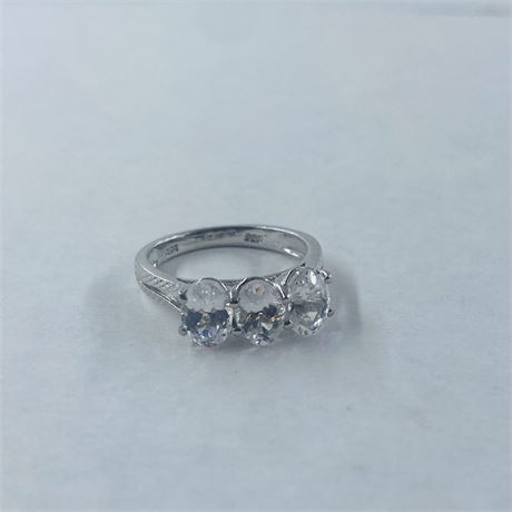 2.8g Sterling Ring Size 7.5