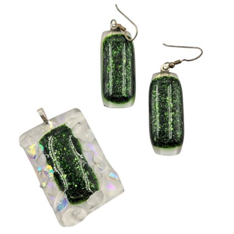 Artisan Made Green Glitter Glass Pendant and Dangle Earrings