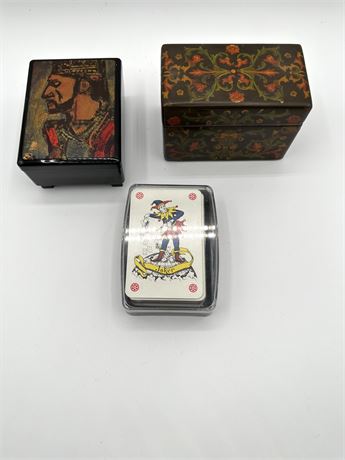 Card boxes with cards