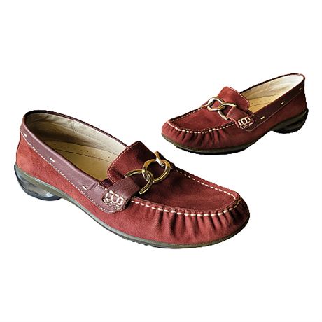 Asgi "Indulge" Wine Suede Driving Loafer