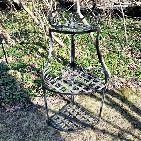 Small Metal Corner Plant Shelf