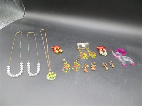 2 VINTAGE CRYSTAL NECKLACES & CHRISTMAS NECKLACE & EARRINGS