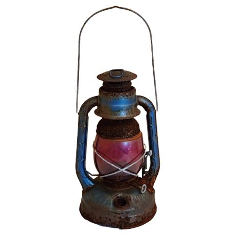 Vintage Dietz Little Wizard Lantern