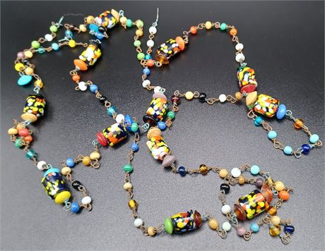 Colorful glass bead decorative necklace AS-IS