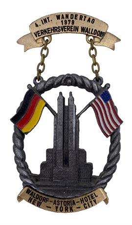4 1/2” Vintage 1979 German & American Sports Medal