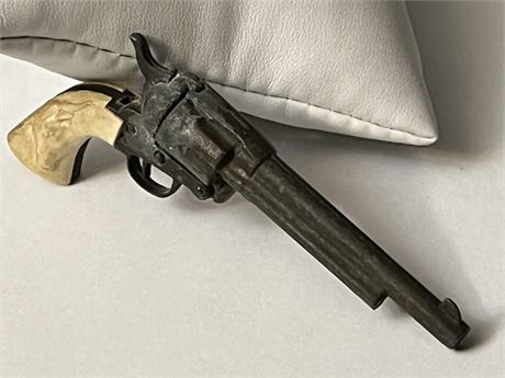 1950s early cap gun miniature