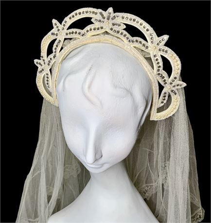 1940s Rhinestone & Lemon Pearl Openwork Bridal Tiara Wedding Veil
