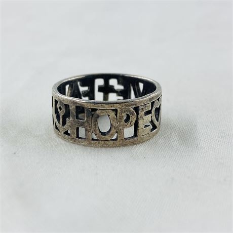 4.4g Sterling Ring Size 9.25