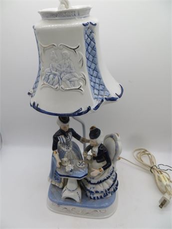 Vintage All Porcelain "Teatime" Table Lamp