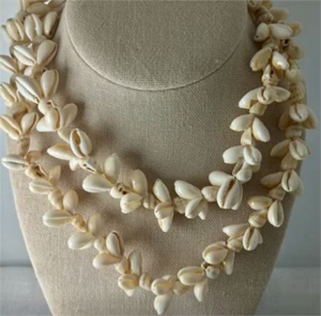 60’s-70’s Hawaiian cowrie shell necklace