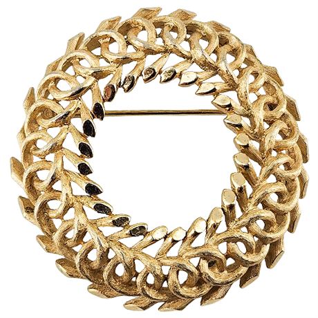 Signed Vintage CROWN TRIFARI Gold Tone Wreath Brooch