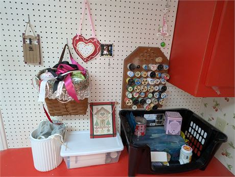 Lot Laundry Room Sewing Items, Storage & Decor