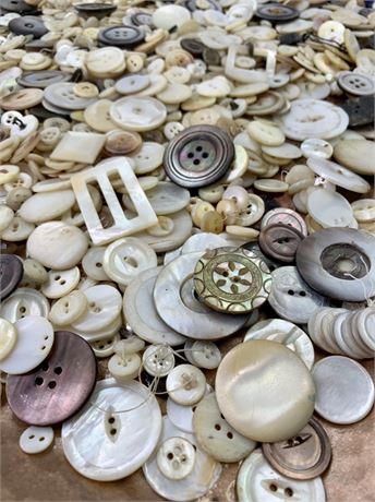 Large Lot of Antique & Vintage Mother of Pearl Buttons
