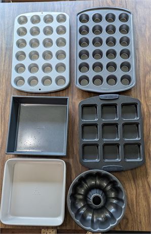 Lot baking pans - Wilton, Arno, Chicago Metallic, etc.