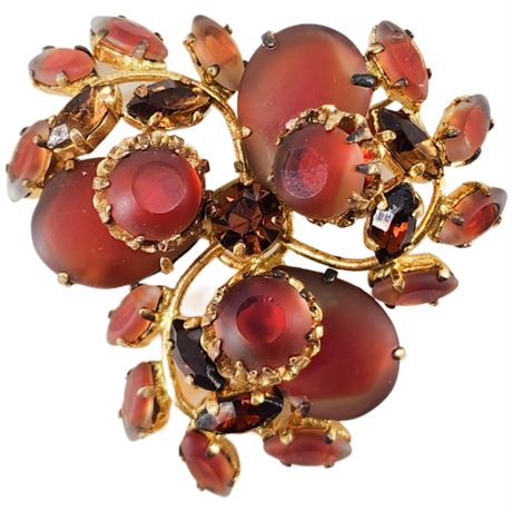 Unsigned Vintage Juliana D&E Molded Givré Glass & Rhinestone Navette Brooch