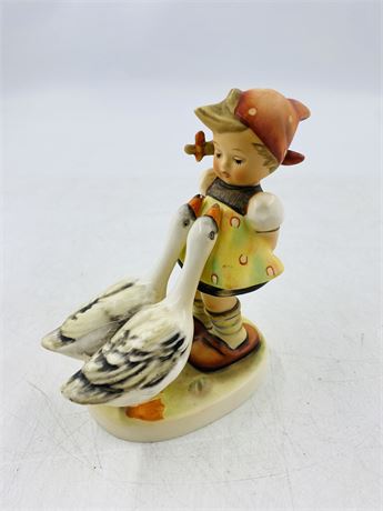 TMK3 Hummel Goose Girl Figurine