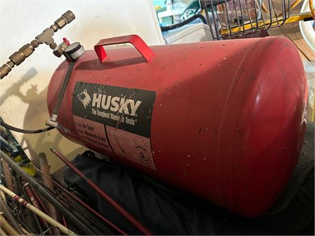 Husky Air Tank & Halogen Work Lights