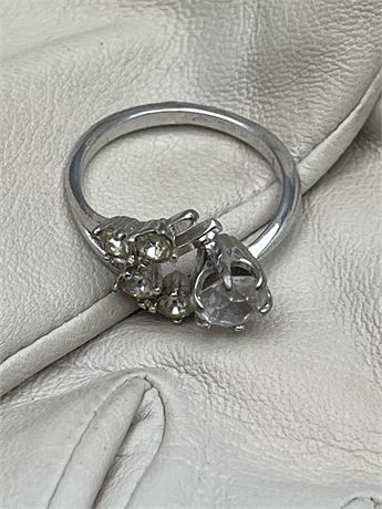 18kt HGE CZ ring