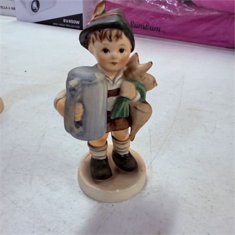 TMK3 Hummel Figurine