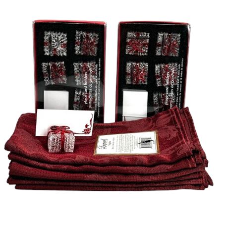 "NEW" Damask Napkins & Place Card Holders