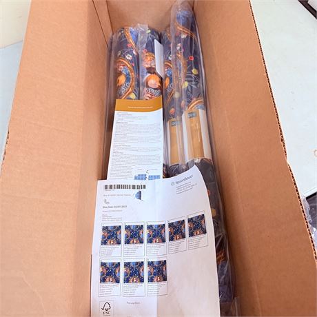 8 Rolls of Benjamin Franklin Chewing Gum Wallpaper