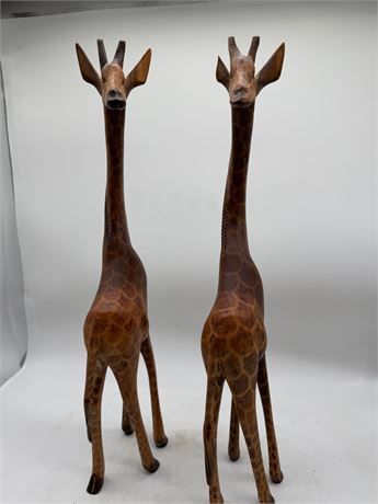 Pr. of Wood Giraffes