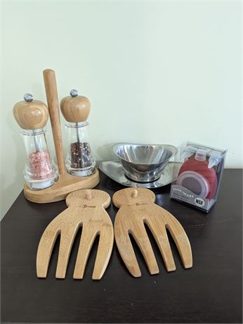 Lot Kitchen Items