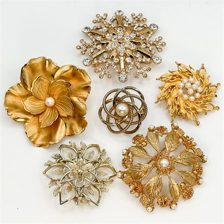 Lot of 6 Vintage Gold & Silver Tone Round Brooches