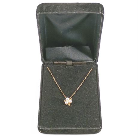14K Gold Cultured Pearl Cluster Pendant Necklace with Leaf Accents