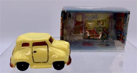 1976 Wallace Berrie & Co. Brown Bomber Funkymobiles Hong Kong Toy Car