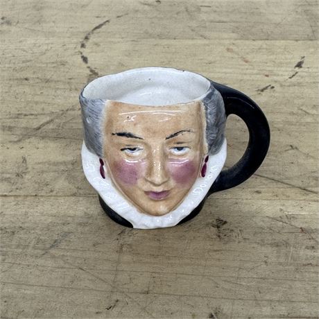 Thorley Ware "Queen Elizabeth" Mug