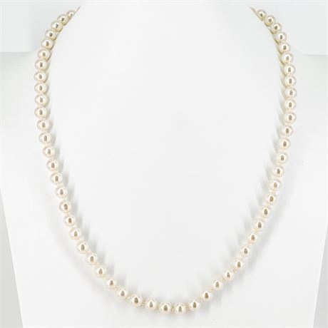 Vintage Faux Pearl Necklace