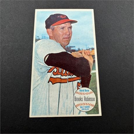 1964 Topps Giants Brooks Robinson #50