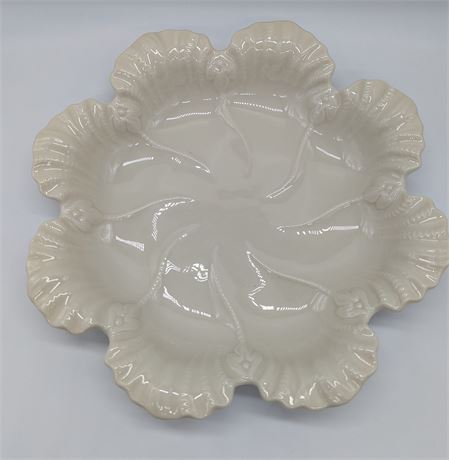 Lenox USA Sculpted Ivory Cabbage Leaves Serving Bowl