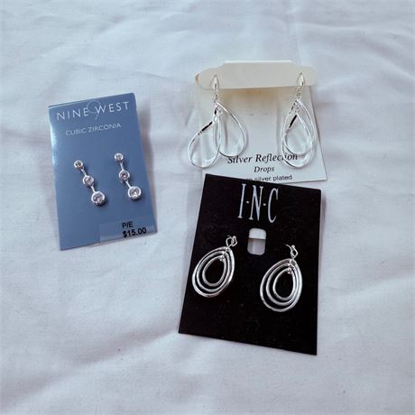 Unused Earring Lot