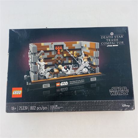 NIB Lego 75339 Star Wars Death Star Trash Compactor