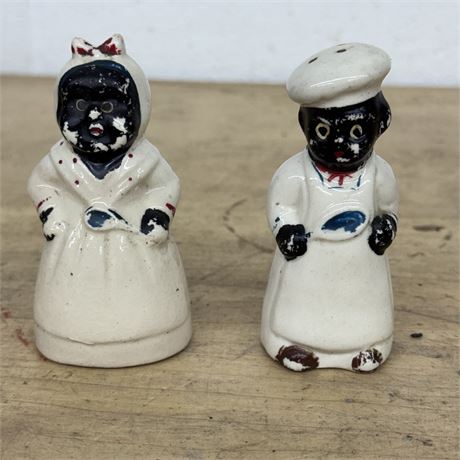Black Americana Salt & Pepper Shakers