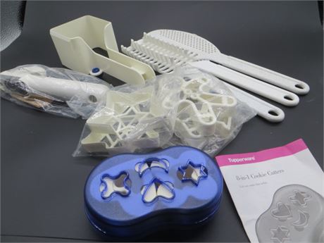 NEW VINTAGE TUPPERWARE SPAGHETTI PASTA FORKS, CAN OPENER, COOKIE CUTTERS