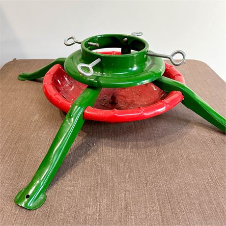 Traditional Metal Christmas Tree Holder