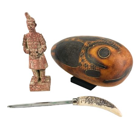 Lot of Vintage Collectibles