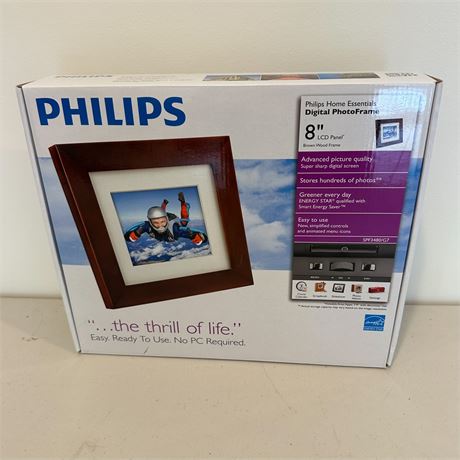 NIB Philips 8” Digital Photo Frame