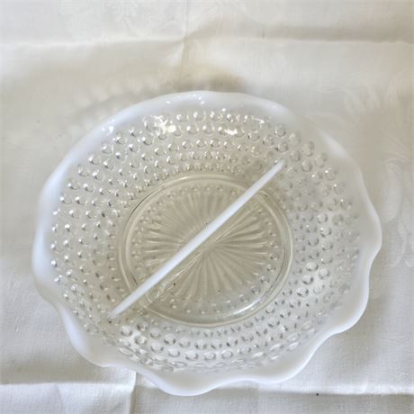 VTG Opalescent Divided Dish