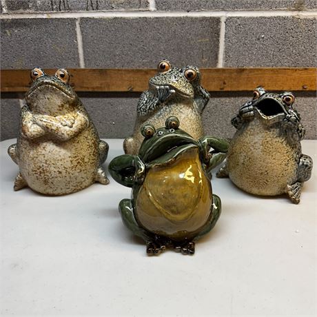 Lot of Decorative Ceramic Frog Figures