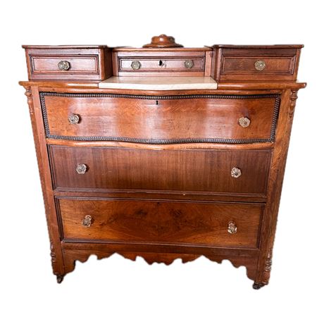 Antique Mahogany Chest of Drawers