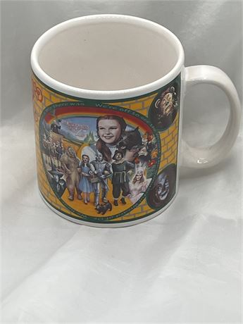 1995 wizard of oz souvenirs mug