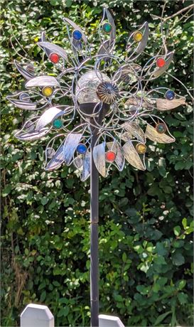 Lot Metal Trellis w/Circles + Rotating Colorful Garden Art Sculpture