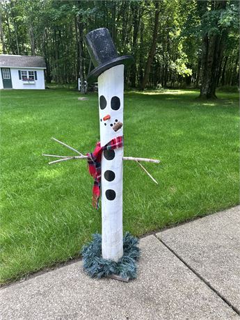 Tall Wooden Snowman