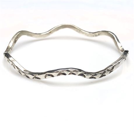Vintage Sterling Silver Wavy Stamped Design Bangle Bracelet