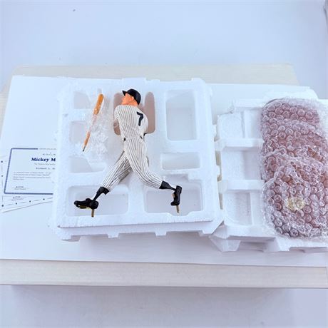 Mickey Mantle Danbury Mint Statue