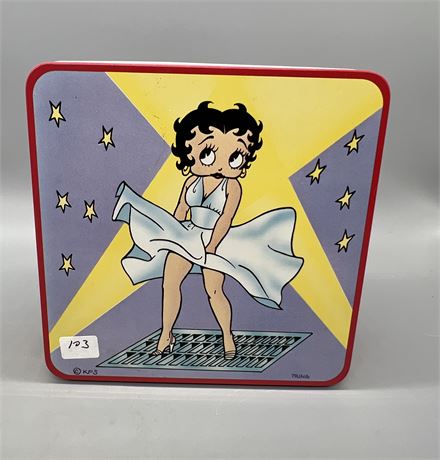 Betty Boop Tin Nesting Boxes